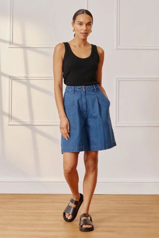 Albaray, Bermuda Denim Pleat Shorts