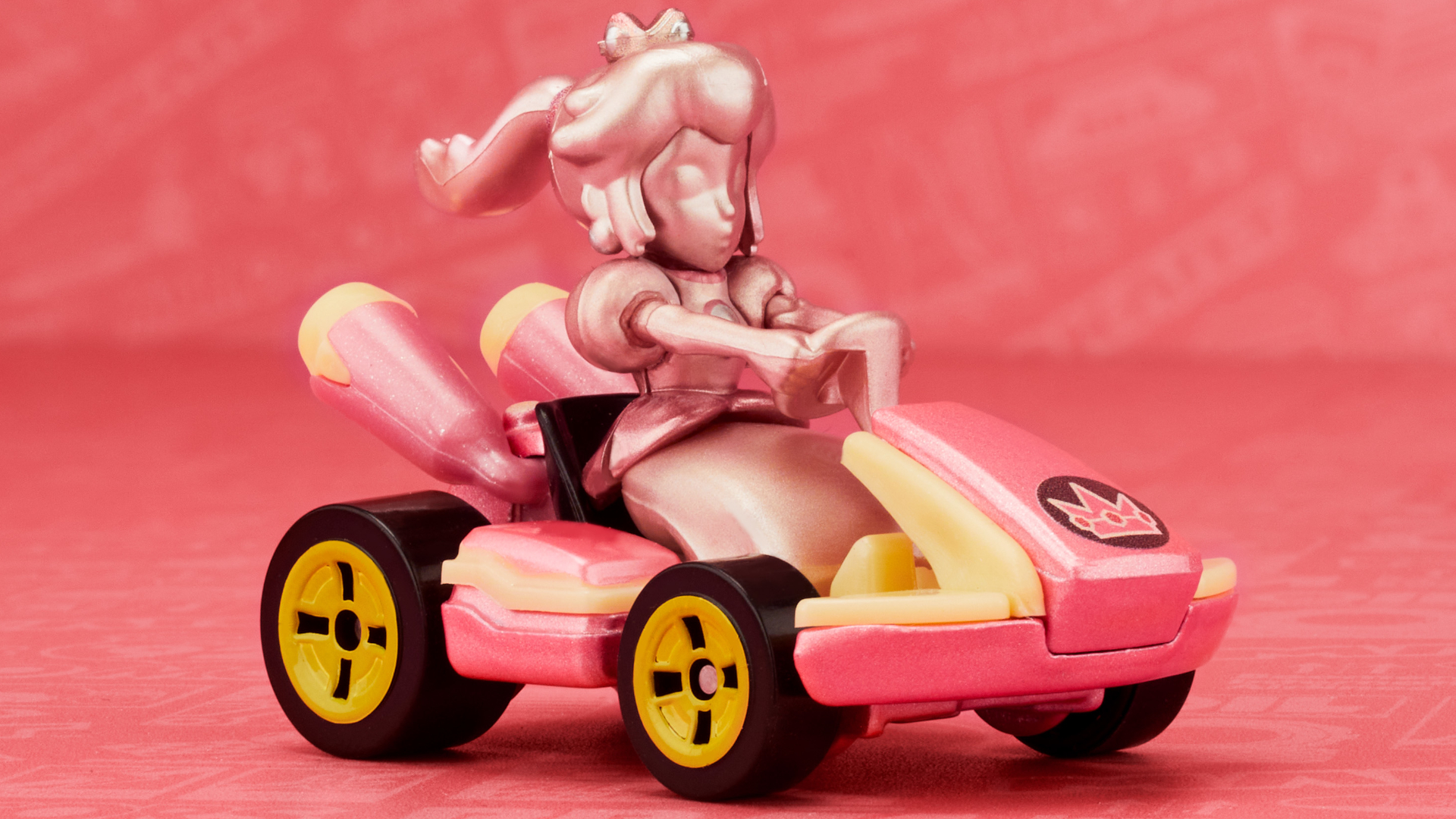 Hot Wheels Mario Kart gets 100% more bling with Pink Gold Peach |  GamesRadar+