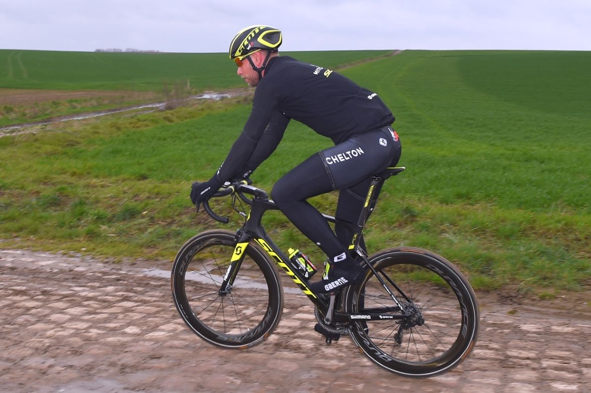 Mitchelton-Scott recon Paris-Roubaix