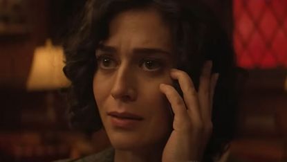 Lizzy Caplan in Fatal Attraction 2023