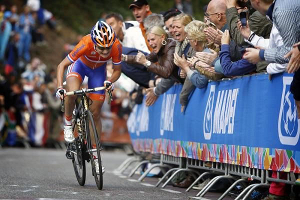 Marianne Vos (Netherlands) powers up the Cauberg alone en route to a second career road race world title.
