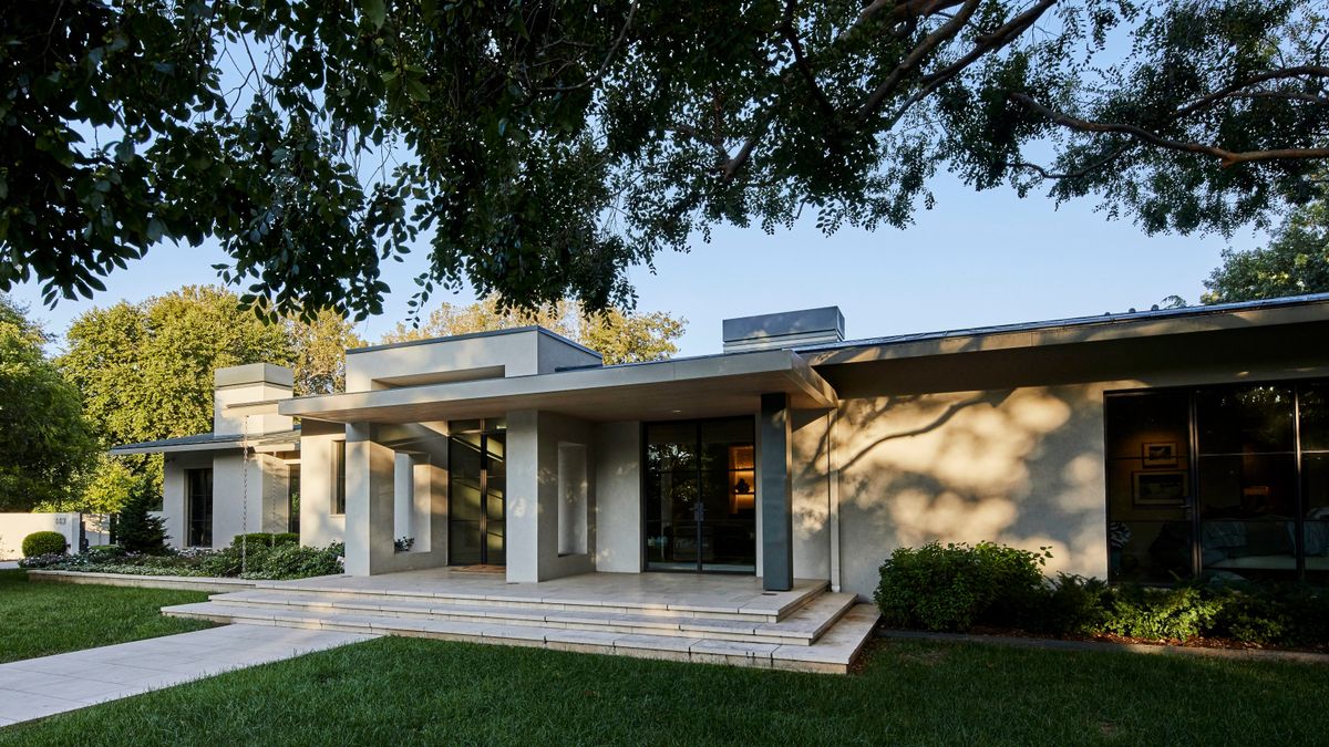 Tour this ranch-style new build with its luxe neutral interior