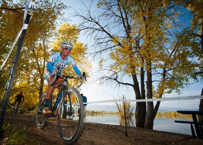 Nicole Druse Duke (Marin) riding along the shores of Boulder Reservoir. Colorado Cross Classic.