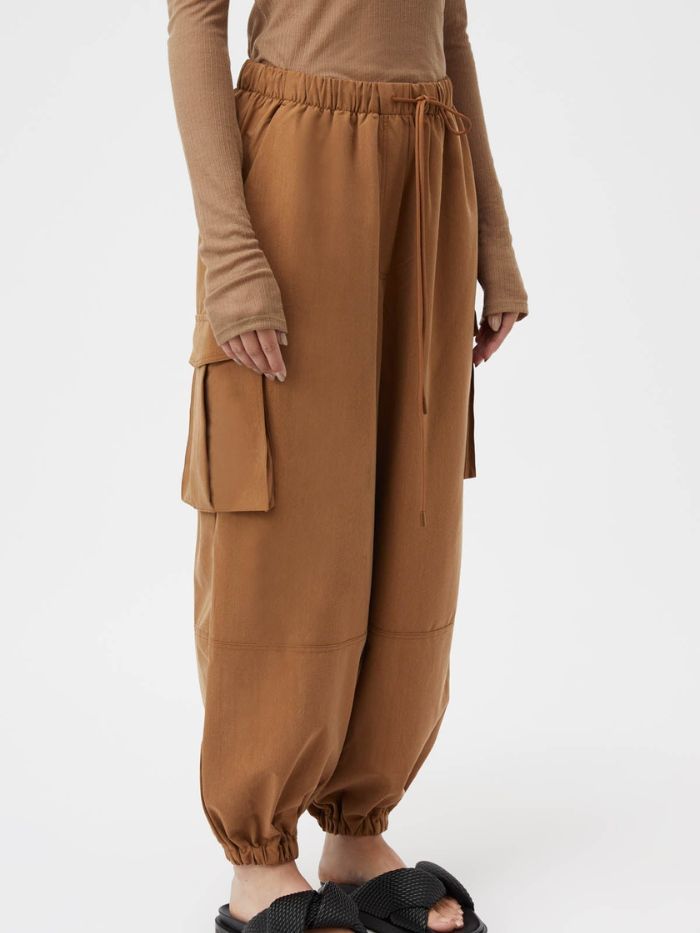 Best Wardrobes in Britain: Christie and Rosanna Wollenberg Best Wardrobes in Britain: Christie and Rosanna Wollenberg