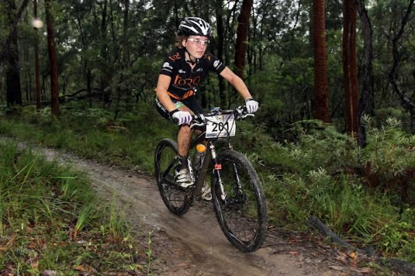 Emily Parkes in second in the U19 women's race