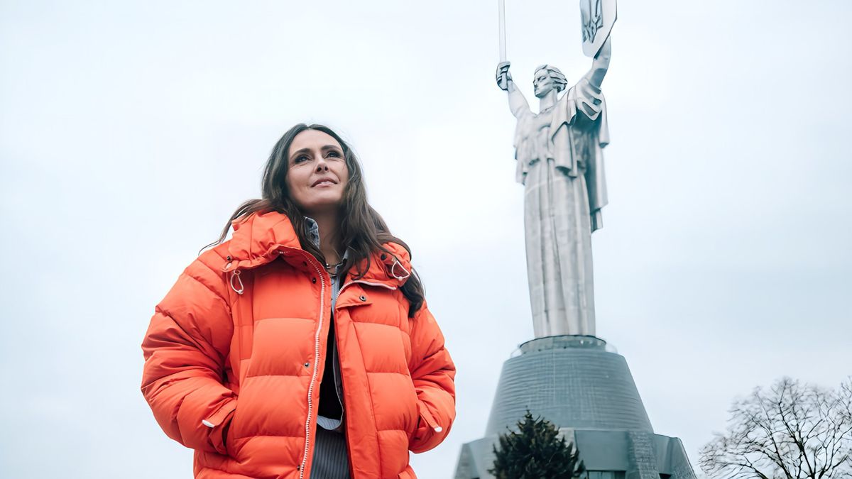 Sharon den Adel in Kyiv