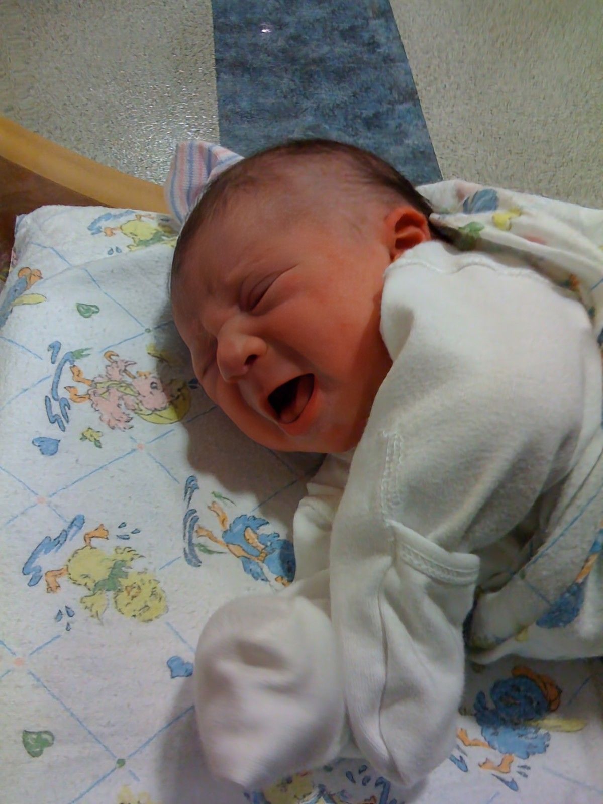 baby photos, blurry