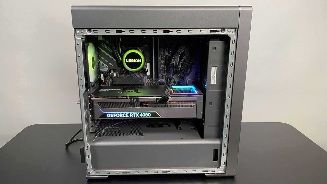 Lenovo Legion Tower 7i (Gen 8)