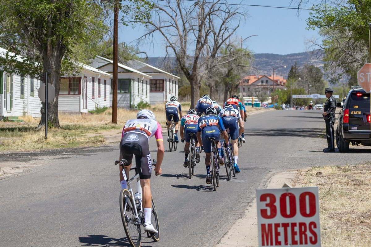 The sprint was full gas at 300m to go