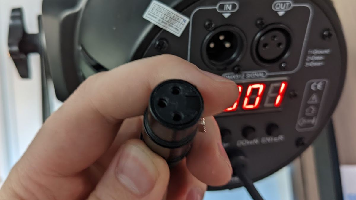 Morse Code Transmitter Light with Raspberry Pi