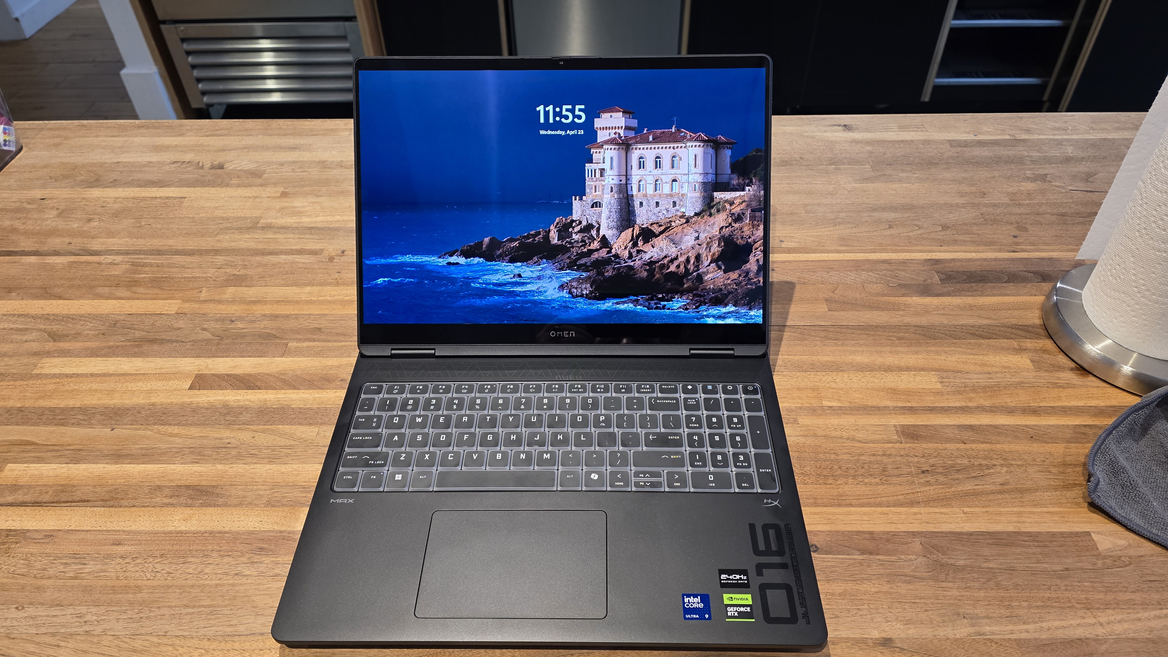 HP Omen Max 16