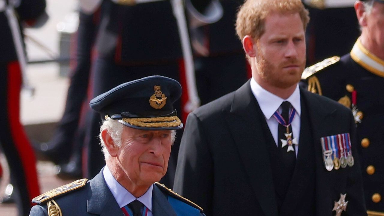 King Charles and Prince Harry walking in the Queen&#039;s funeral procession