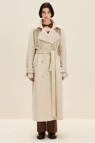 Jaaf Oversized coat in Champagne Beige