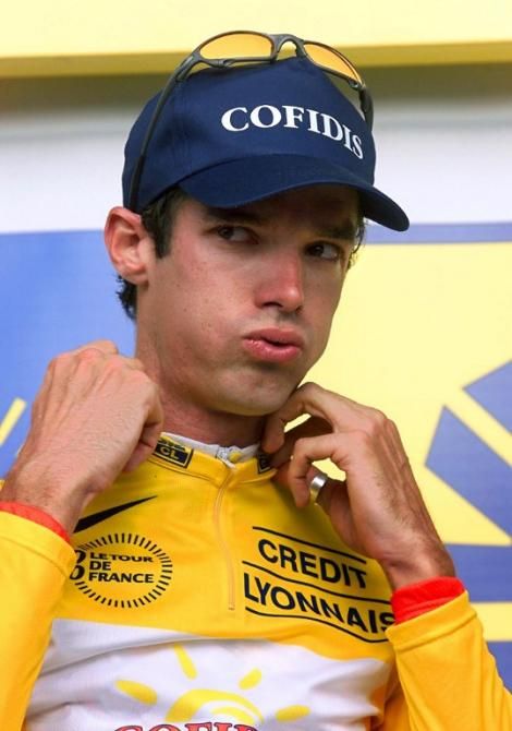 David Millar (Cofidis) donned the maillot jaune after winning the prologue in the 2000 Tour de France