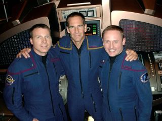 Star Trek Actor Scott Bakula Stands With Astronauts Terry Virts and Mike Fincke on Set