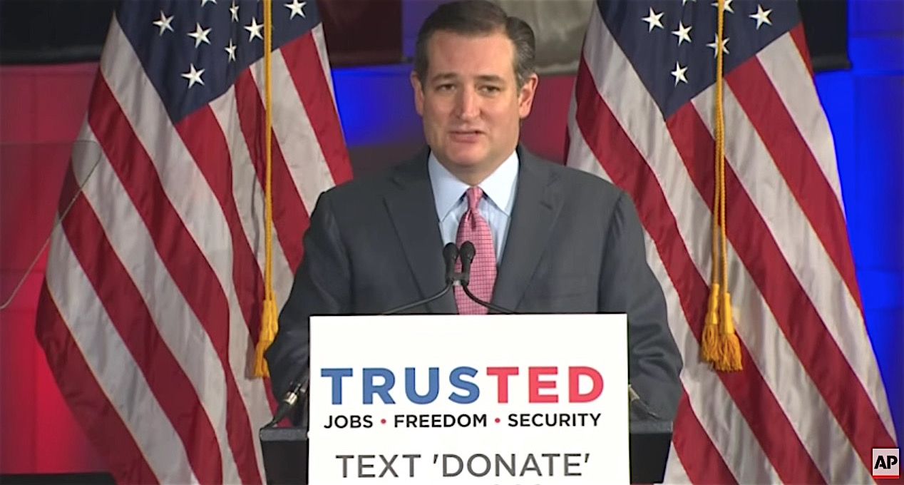 Ted Cruz lashes himself to Bernie Sanders