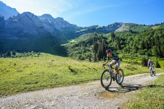 UCI Gravel World Series: Swiss riders Joel Roth and Elena Hartmann climb to victories at The Majestics Gravel