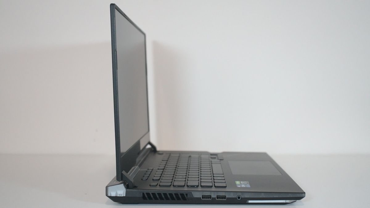 ASUS ROG Strix Scar G533