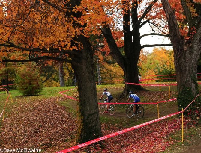 Katie Compton (Trek Cyclocross Collective) and Nash were in a different league from the rest of the field