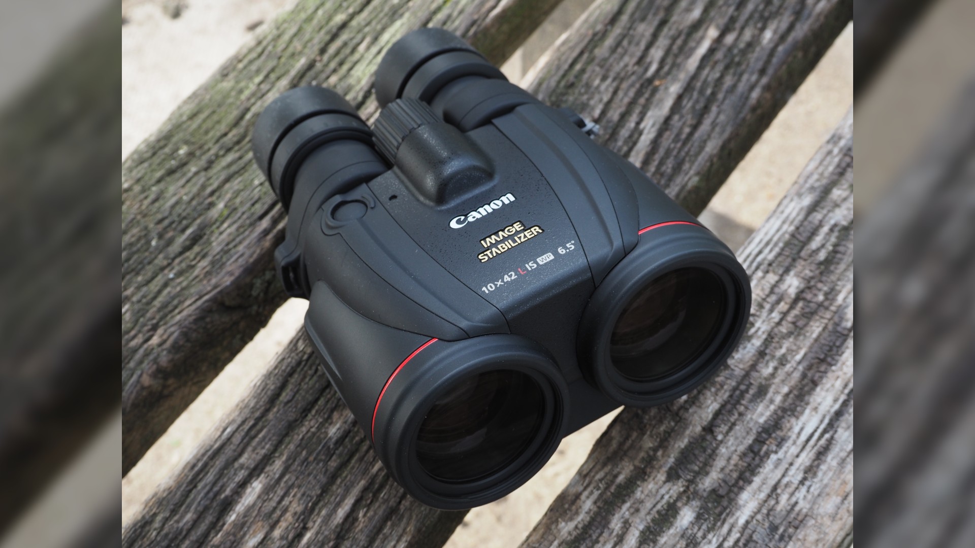 Close up photo of the Canon 10x42L IS WP binoculars