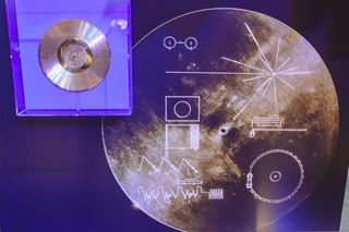 the martian, fox, voyager record