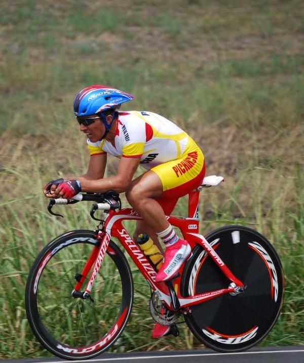 Byron Guama (Ecu) Concentraci&oacute;n Deportiva Pichincha