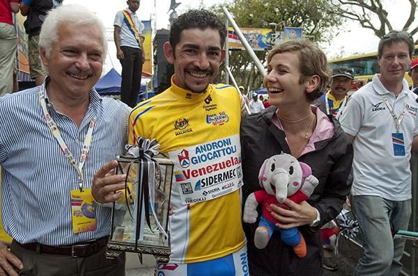 Tour leader Jose Serpa is all smiles with his Androni Giocattoli team manager Gianni Savio after the presentations in Kuantan.