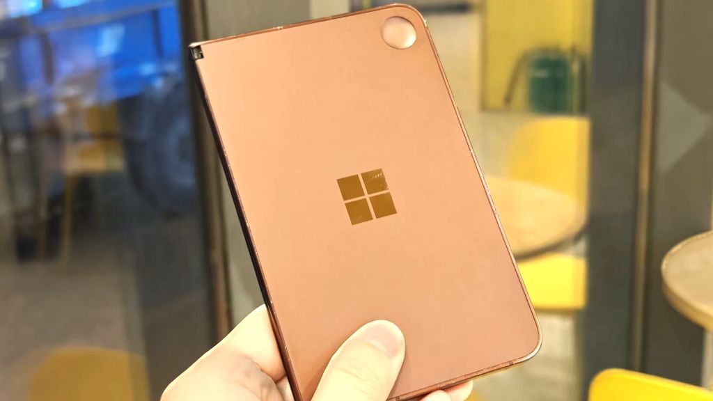 Prototype dual-screen smartphone by Microsoft