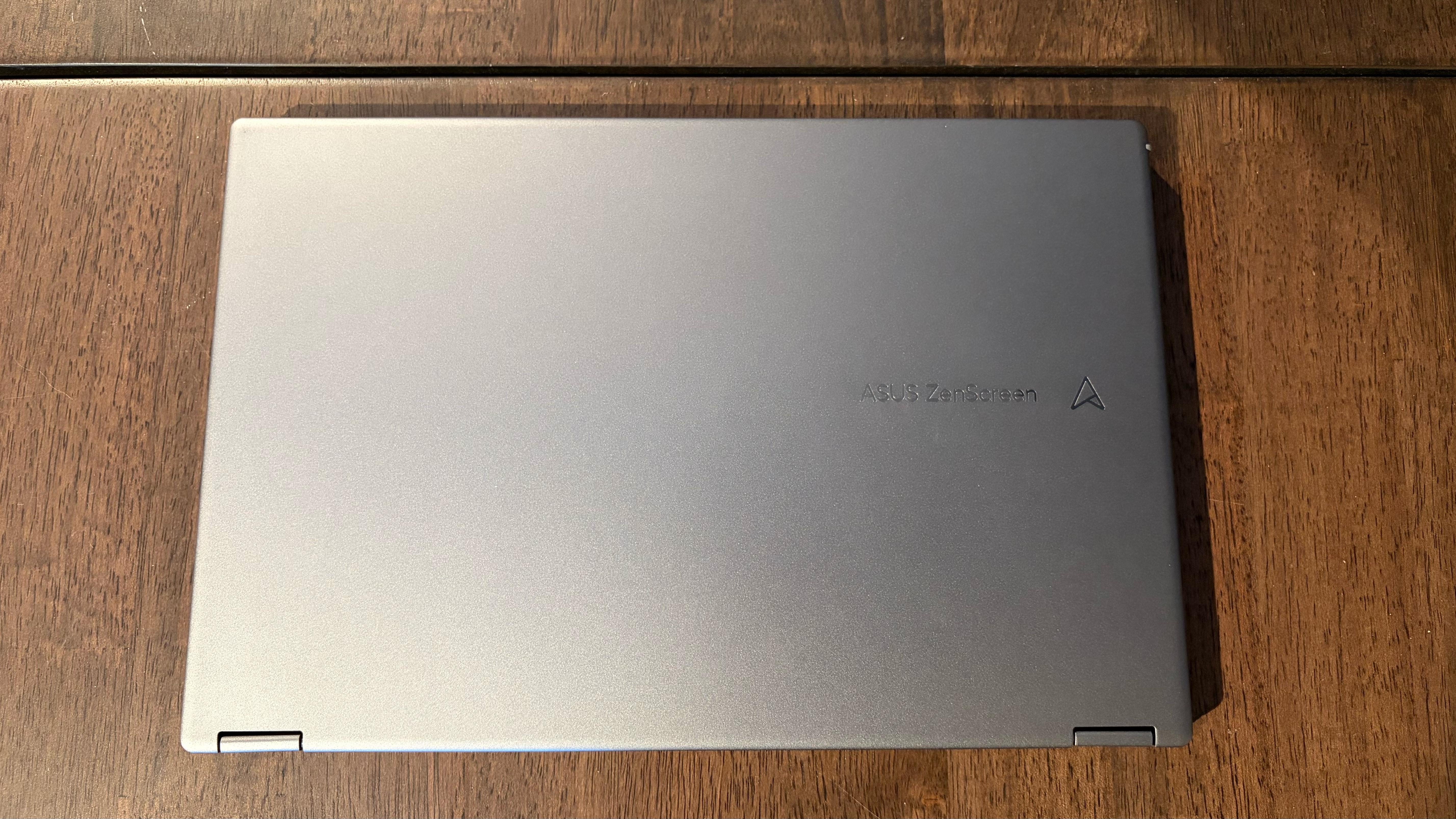 Asus ZenScreen Duo OLED (MQ149CD)