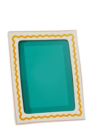 white and yellow wavy lined picture frame