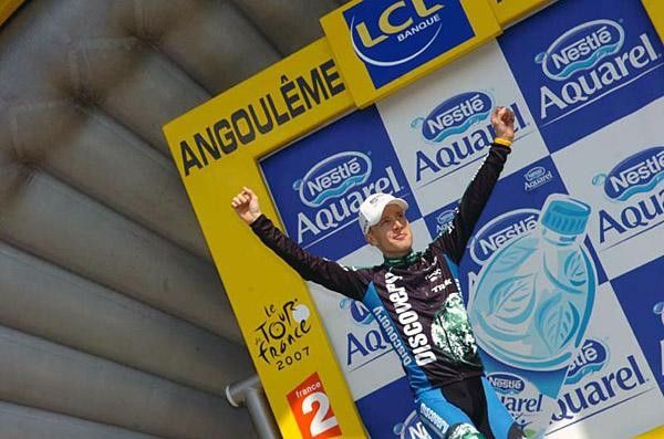 Leipheimer steps up to receive his accolades
