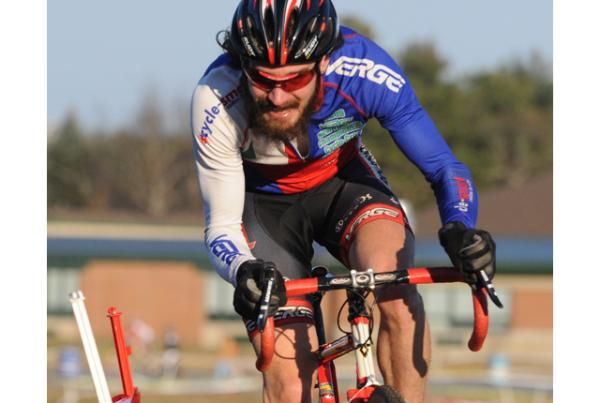 Dan Timmerman (Richard Sachs-RGM Watches) gives it his all.
