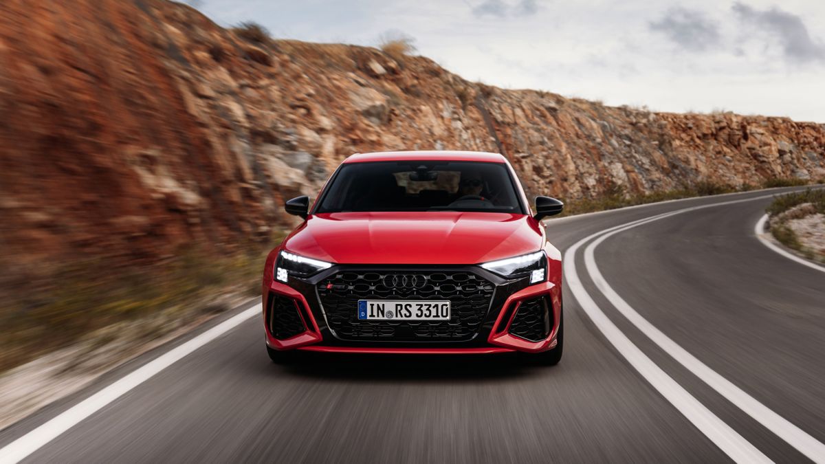 my-experience-with-the-audi-rs-3-proves-petrol-cars-are-still-more-fun-than-evs