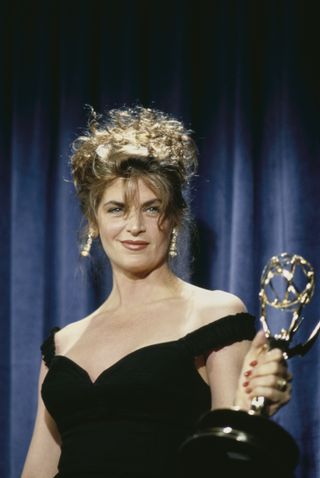 emmys - kirstie alley