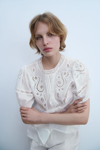 Romantic Embroidered Blouse Zw Collection