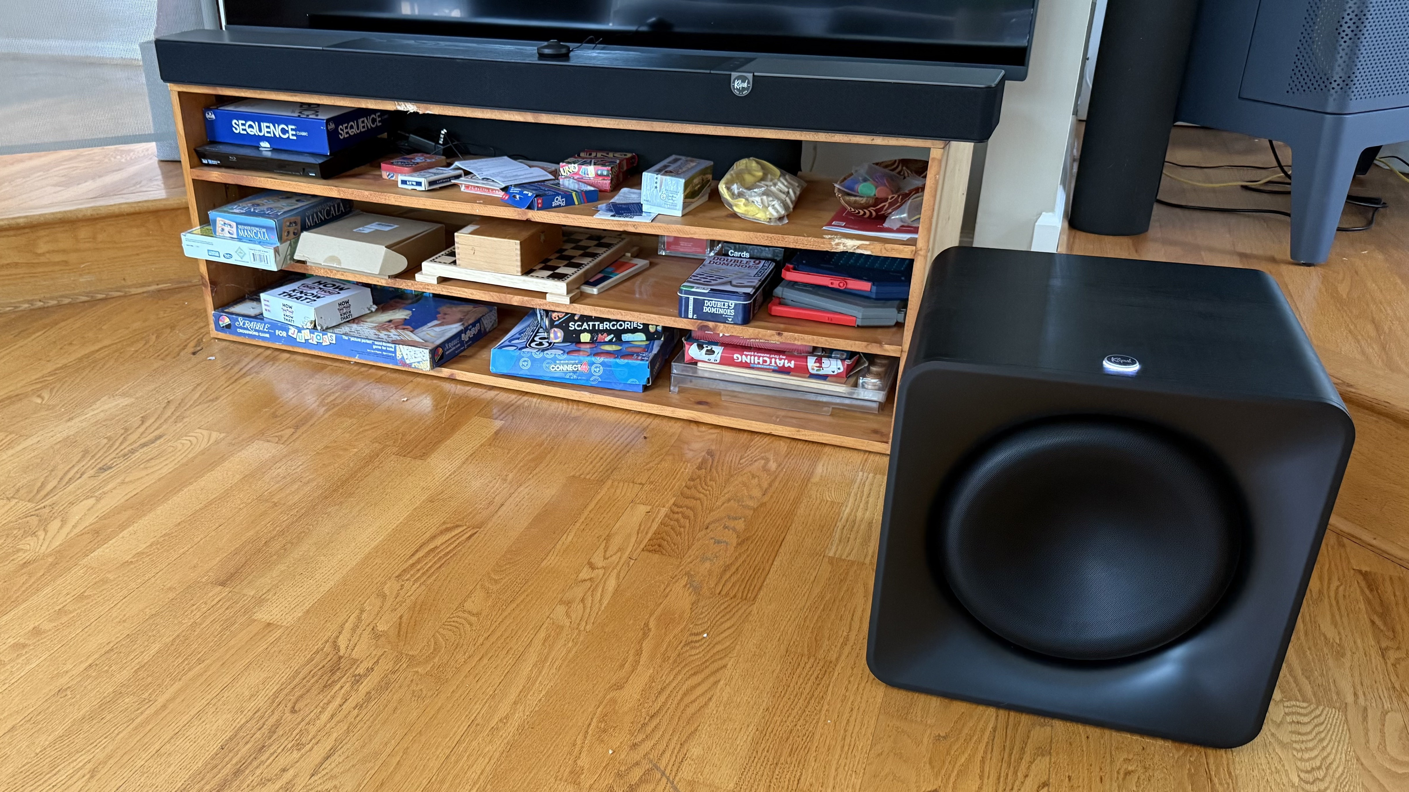 Klipsch Flexus Core 300 on stand with subwoofer on floor