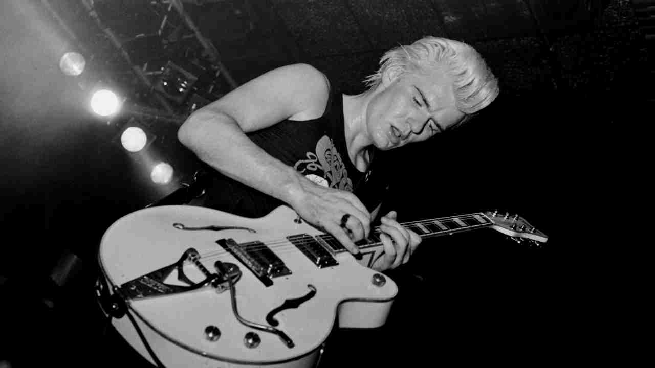 The Cult&amp;rsquo;s Billy Duffy onstage in 1985