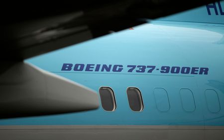 Boeing 737-900ER