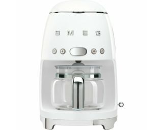 Smeg DCF02 Drip Filter Coffee Machine in white
