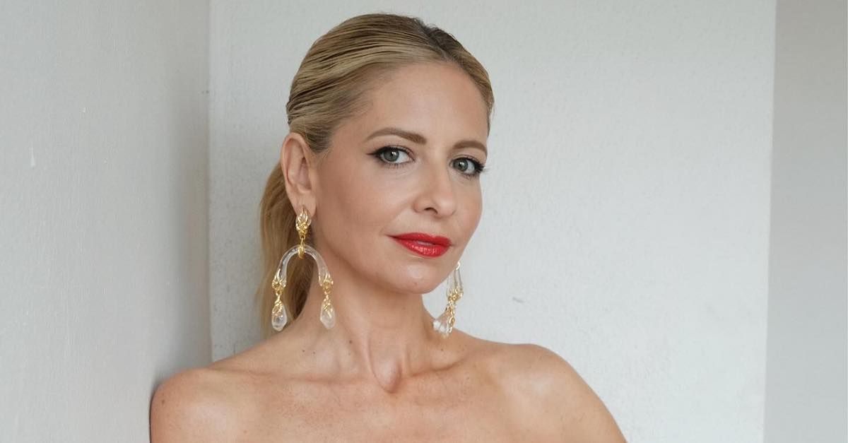 The  Duo Sarah Michelle Gellar Uses to Rectify ’90s Brows