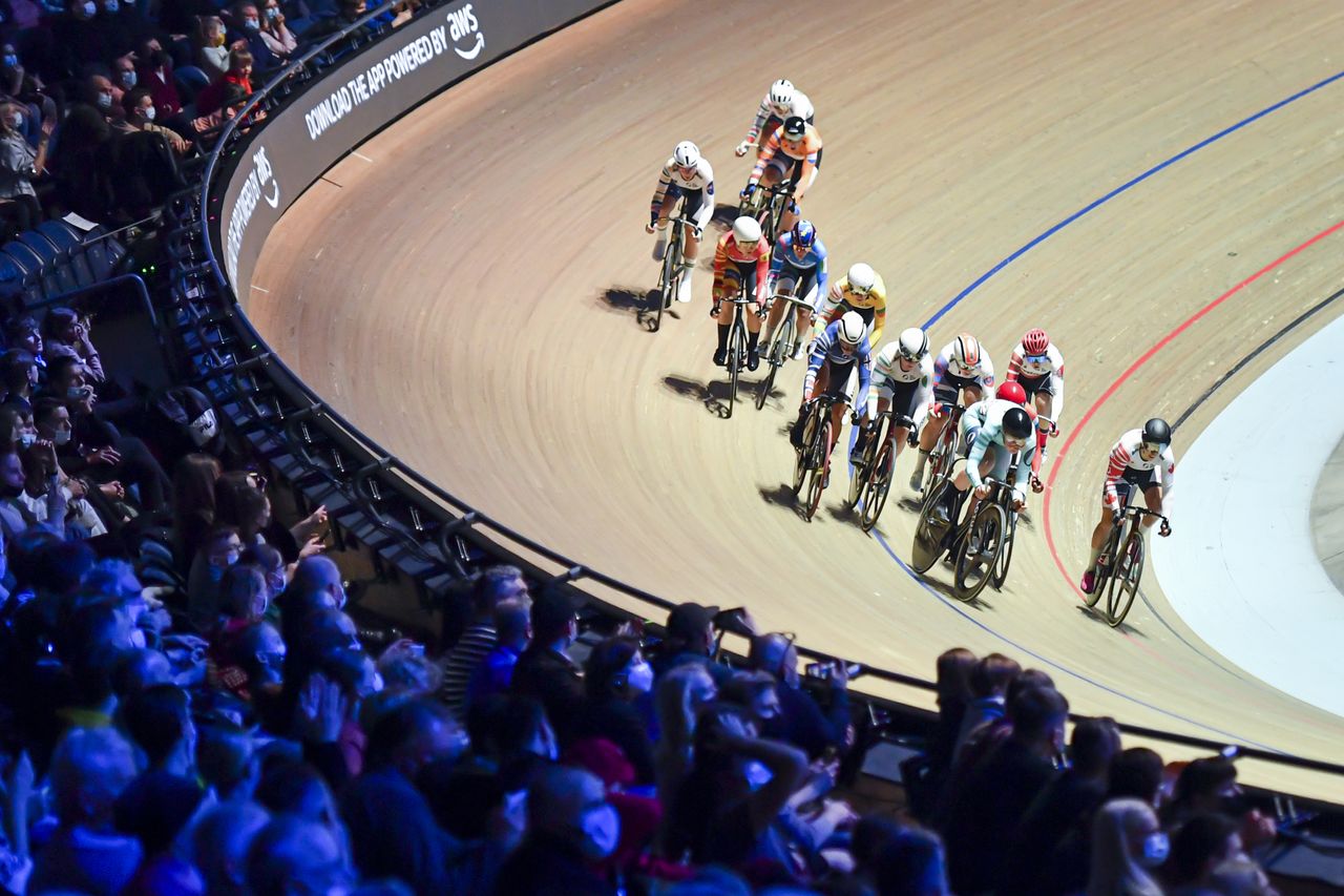 Picture by Will Palmer/SWpix.com - 27/11/2021 - Cycling - UCI Track Champions League Round 2 - Lithuania / Cido Arena, Panev&Auml;&Aring;&frac34;ys, Lithuania - A general view (GV) of the women's Scratch race final at the UCI Track Champions League in Lithuania.