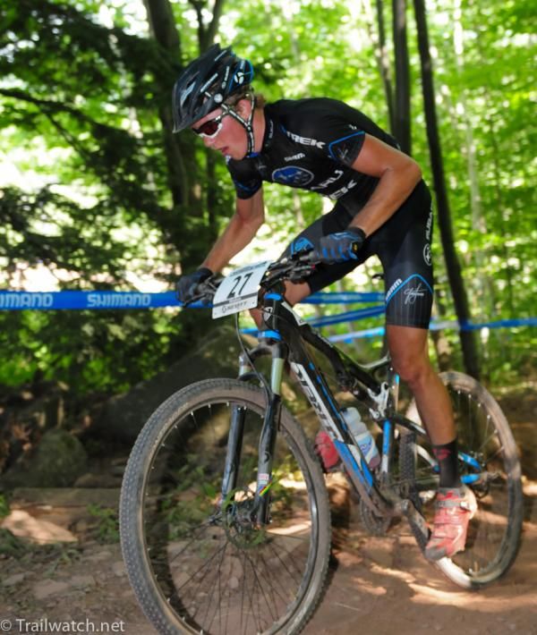 Russell Finsterwald (Subaru Trek) riding a difficult loose climb