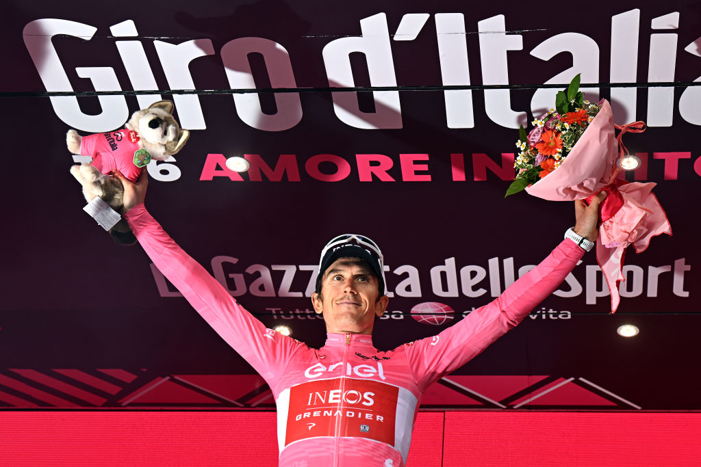 Geraint Thomas in the maglia rosa of 2023 Giro d'Italia leader after stage 16