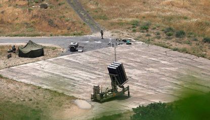 Israeli dome missile defence systems have reportedly intercepted several Iranian rockets