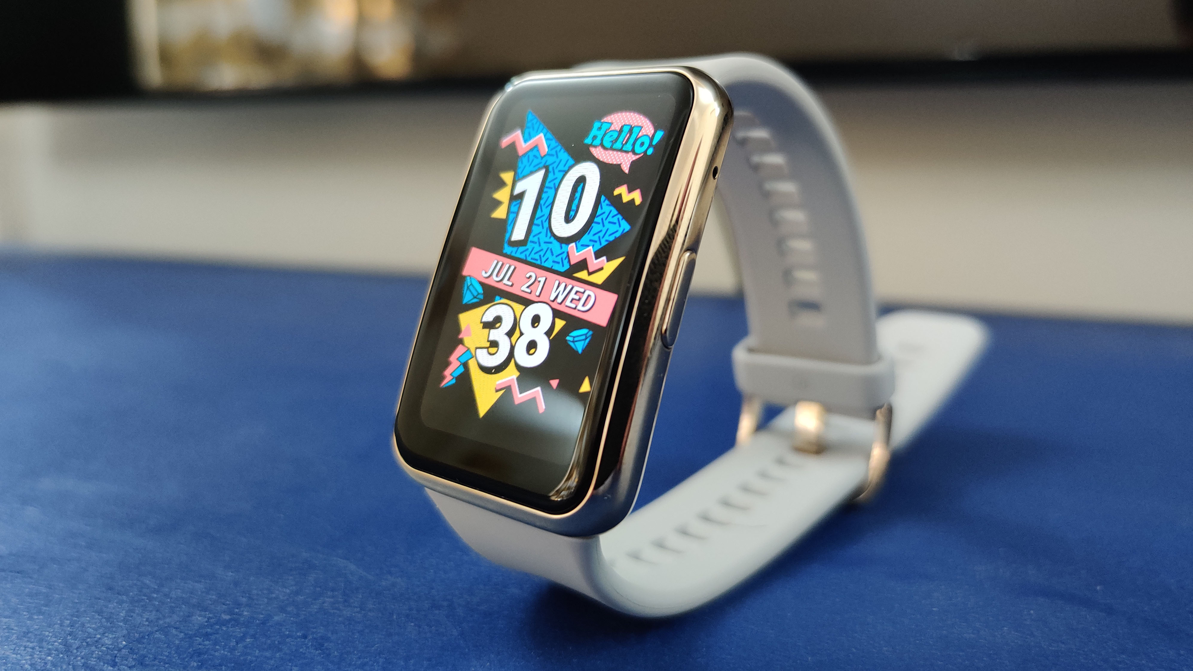 Fitbit versa 3 vs huawei watch fit new arrivals