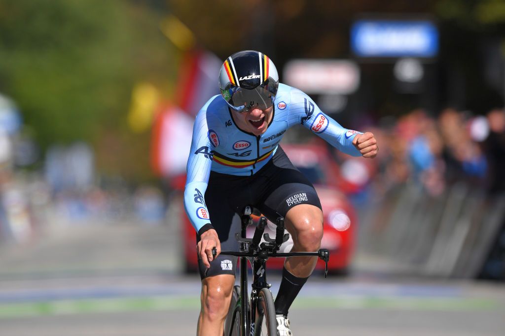Remco Evenepoel wins the junior men's time trial title at the 2018 World Championships