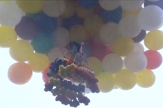 helium, balloons, balloonist