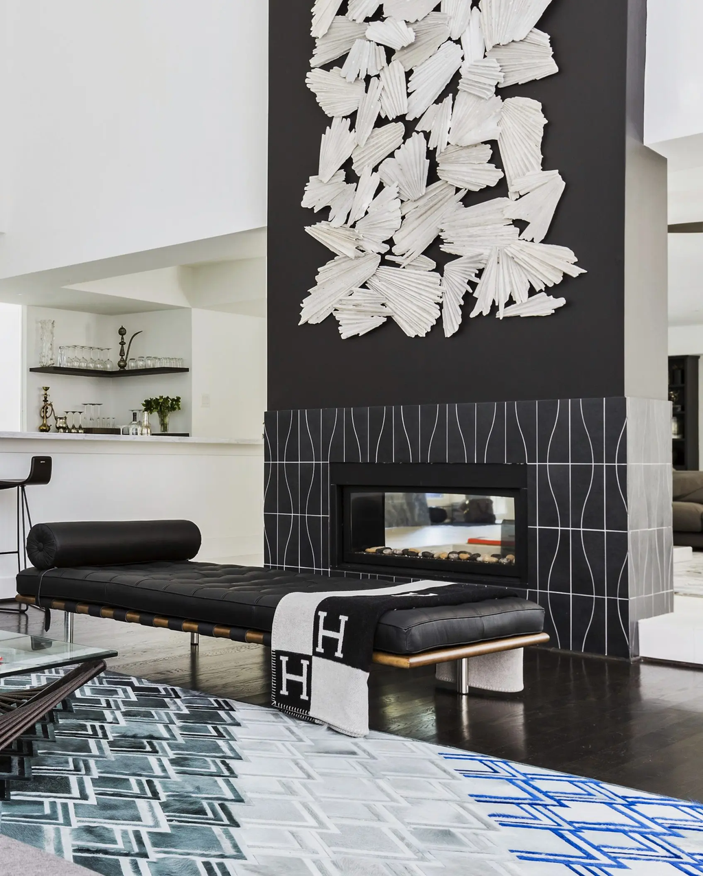 10 living rooms where the focal point is so not the TV | Livingetc