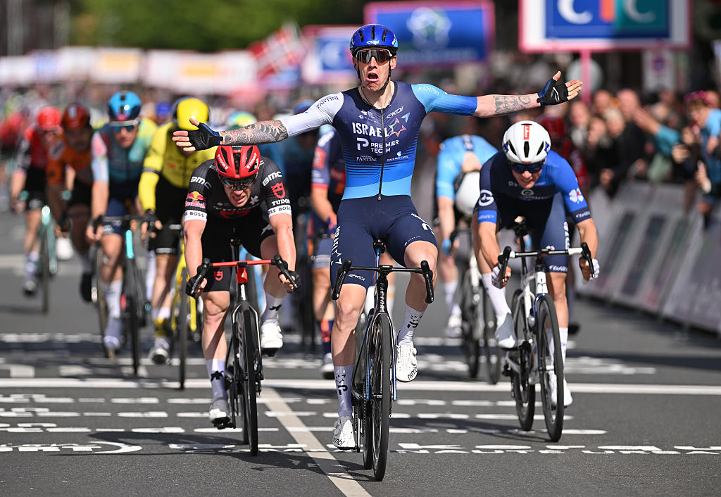 DUNKERQUE FRANCE MAY 18 Jake Stewart of Great Britain and Team Israel Premier Tech celebrates at finish line as stage winner during the 69th 4 Jours de Dunkerque Grand Prix des Hauts de France 2025 Stage 5 a 1858km stage from Wormhout to Dunkerque on May 18 2025 in Dunkerque France Photo by Luc ClaessenGetty Images
