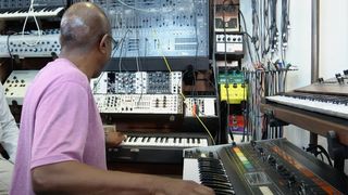 Greg Phillinganes plays Thriller synth parts